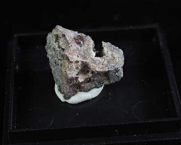 Magnesio-fluoro-arfvedsonite